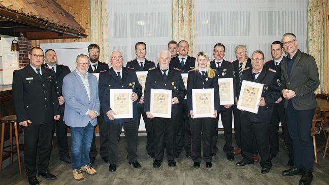 Historischer Auftakt für neue Feuerwehr