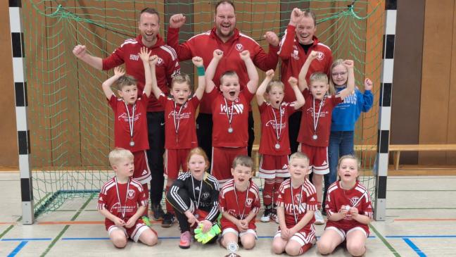 Bunder G-Jugend gewinnt Turnier in Papenburg