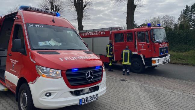 Feuerwehr rückt aus zum Krankenhaus