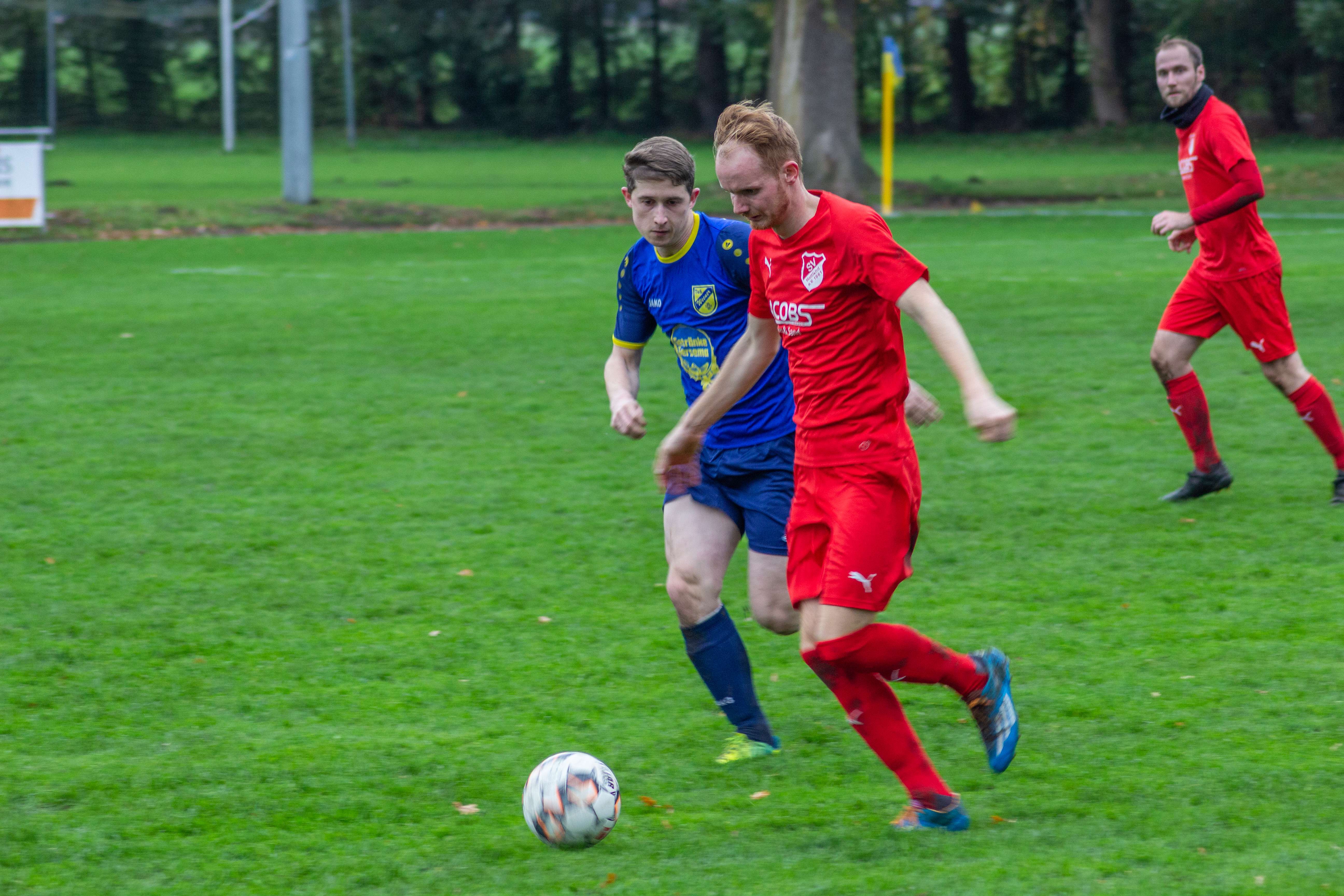 In Weener unterlag der TuS dem Tabellenführer aus Holtland mit 2:6. © Ostendorp