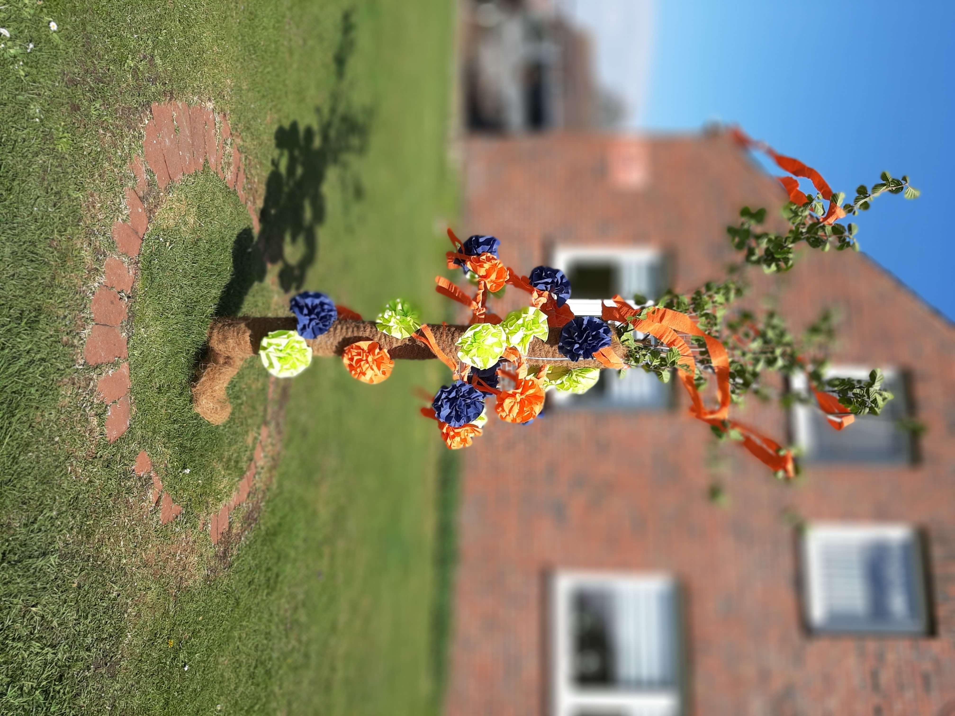 Auch im Endenweg in Weenermoor haben einige fleißige Anwohner ihre Gärten verziert. © privat