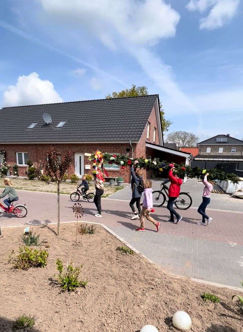 Der Maibaum kommt zurück an den Tjüchenring. © privat