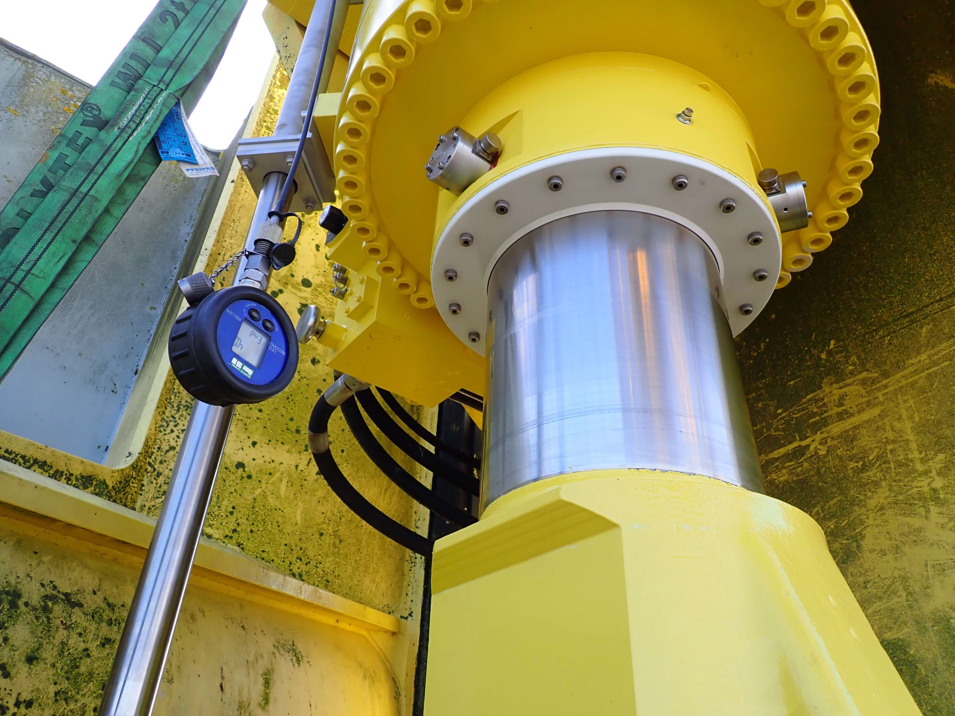 Über 30 Tonnen wiegt einer der Zylinder jeweils. © NLWKN